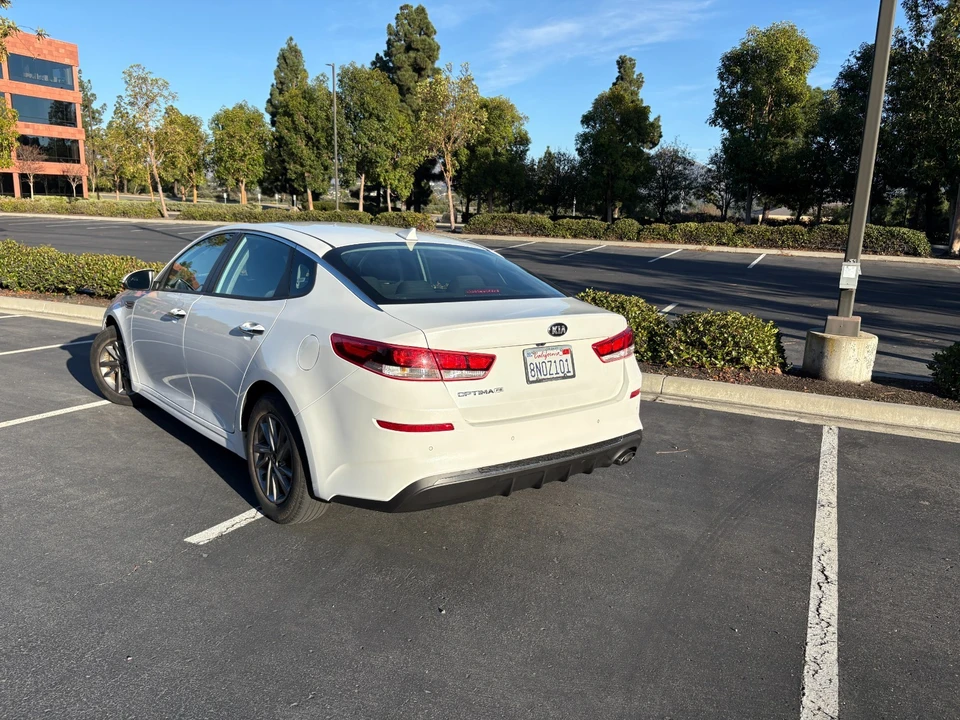 2020 Kia Optima/K5 - Image 8 of 13
