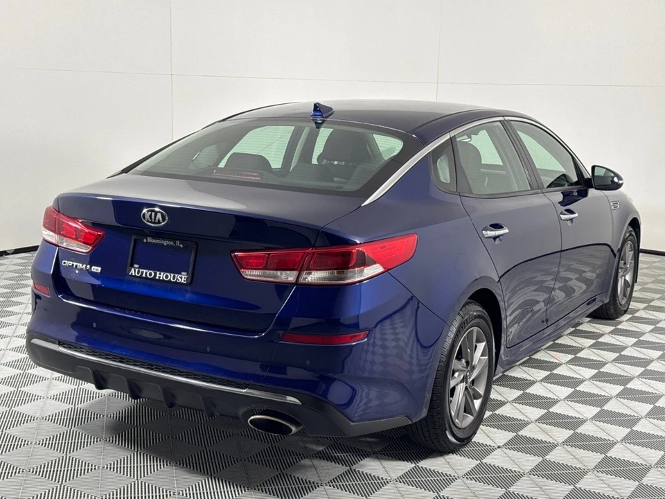 2020 Kia Optima/K5 - Image 5 of 12