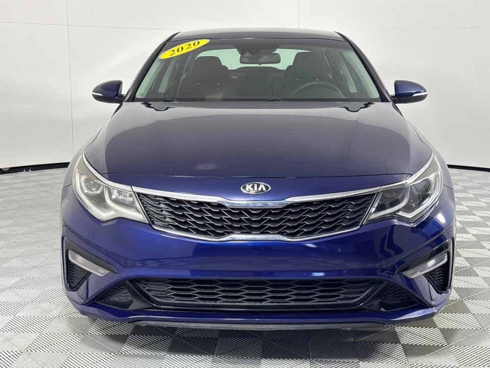 2020 Kia Optima/K5 - Image 9 of 12