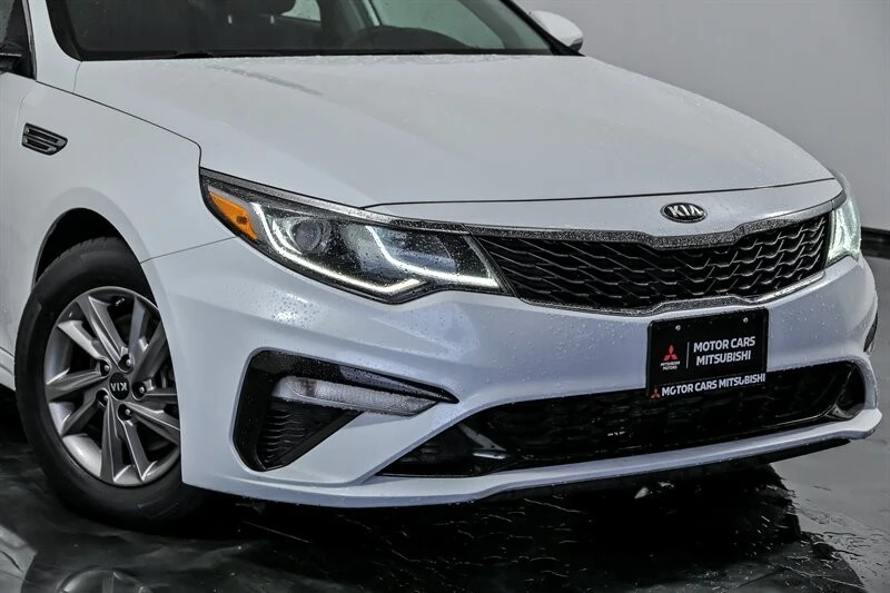2020 Kia Optima/K5 - Image 2 of 21
