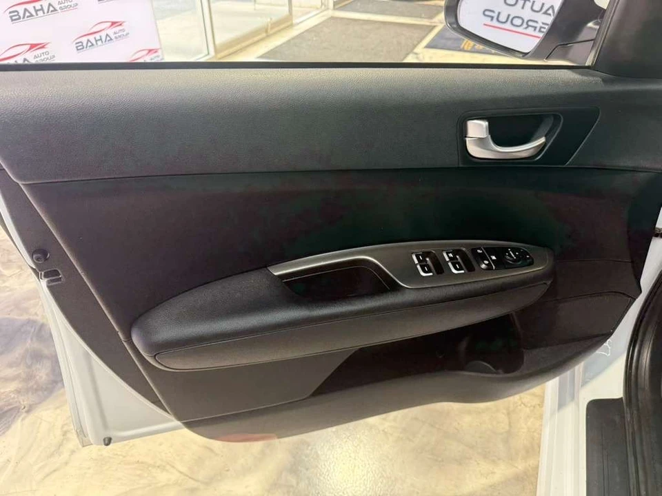 2020 Kia Optima/K5 - Image 30 of 31