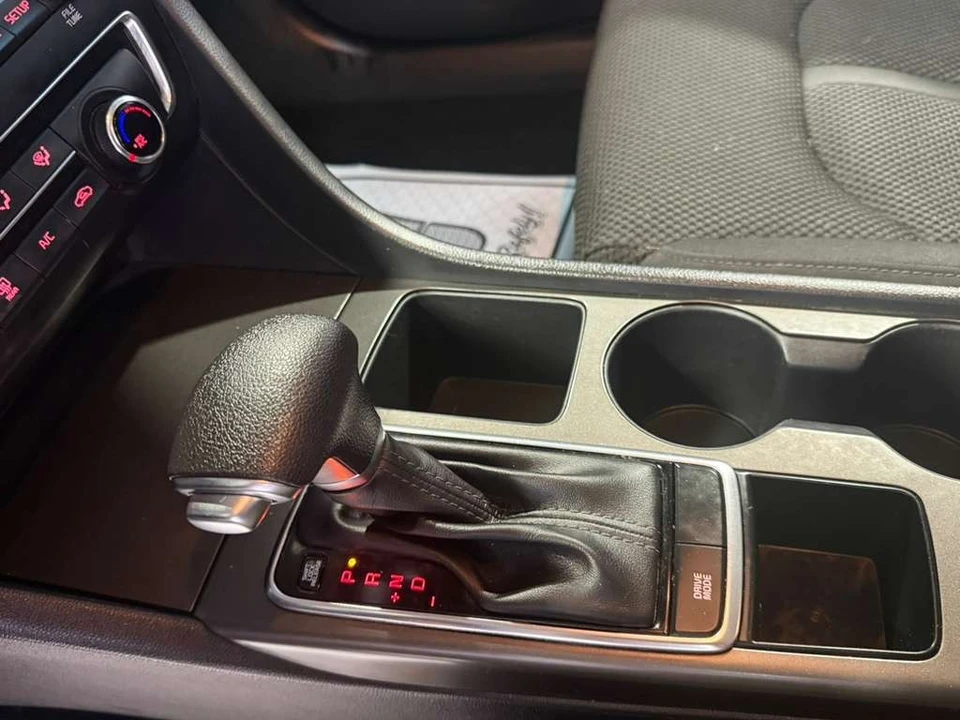 2020 Kia Optima/K5 - Image 22 of 31