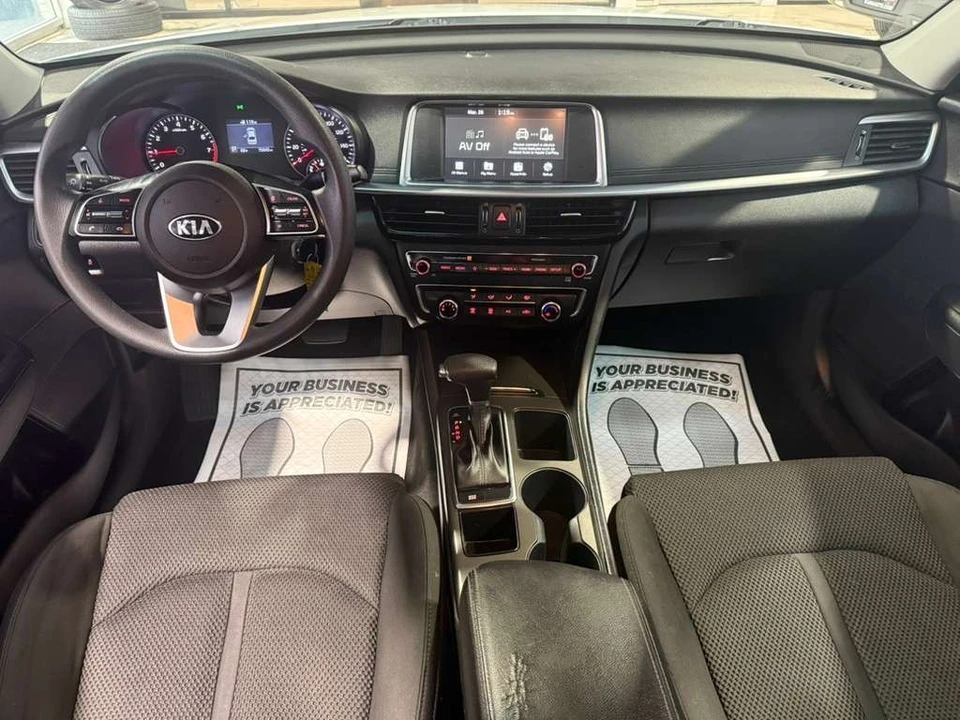 2020 Kia Optima/K5 - Image 24 of 31