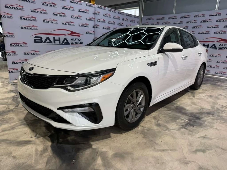 2020 Kia Optima/K5 - Image 2 of 31