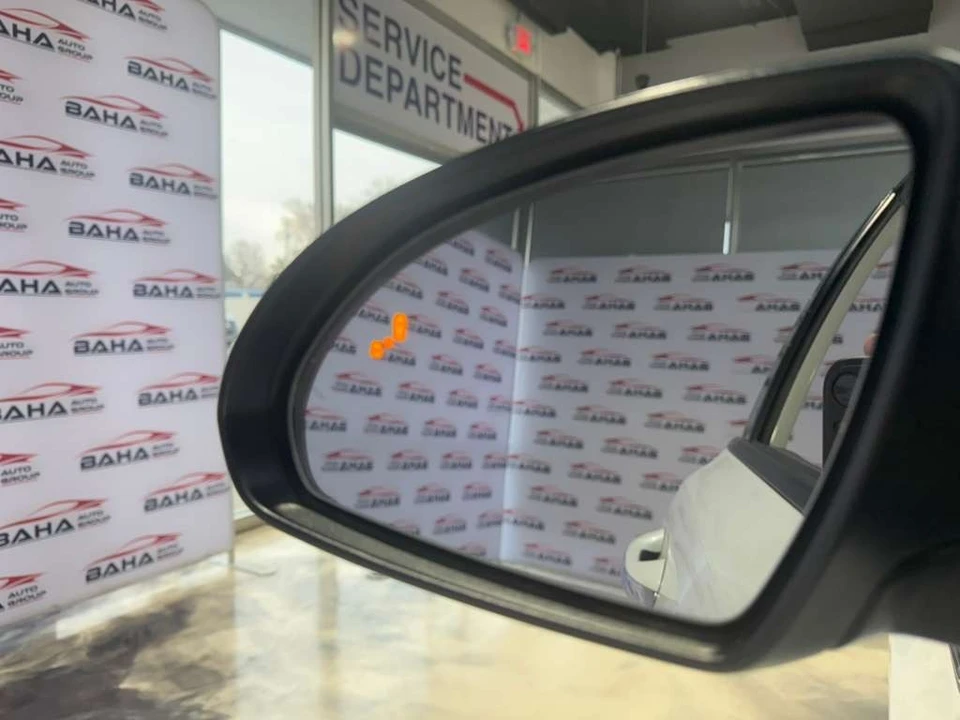 2020 Kia Optima/K5 - Image 10 of 31