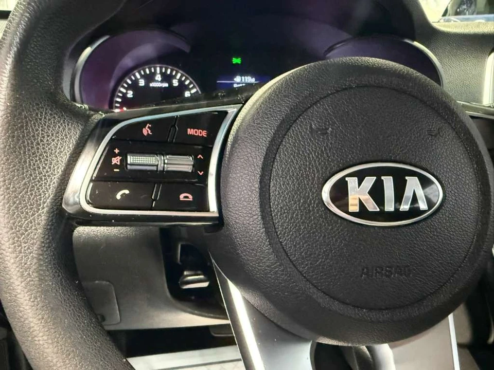 2020 Kia Optima/K5 - Image 16 of 31