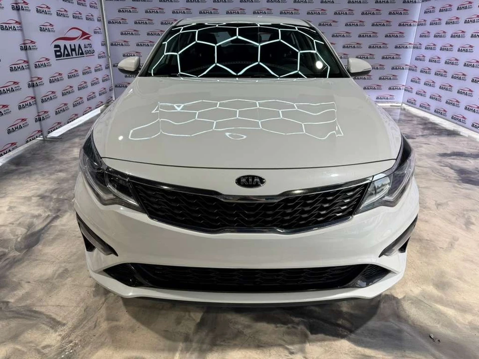 2020 Kia Optima/K5 - Image 4 of 31