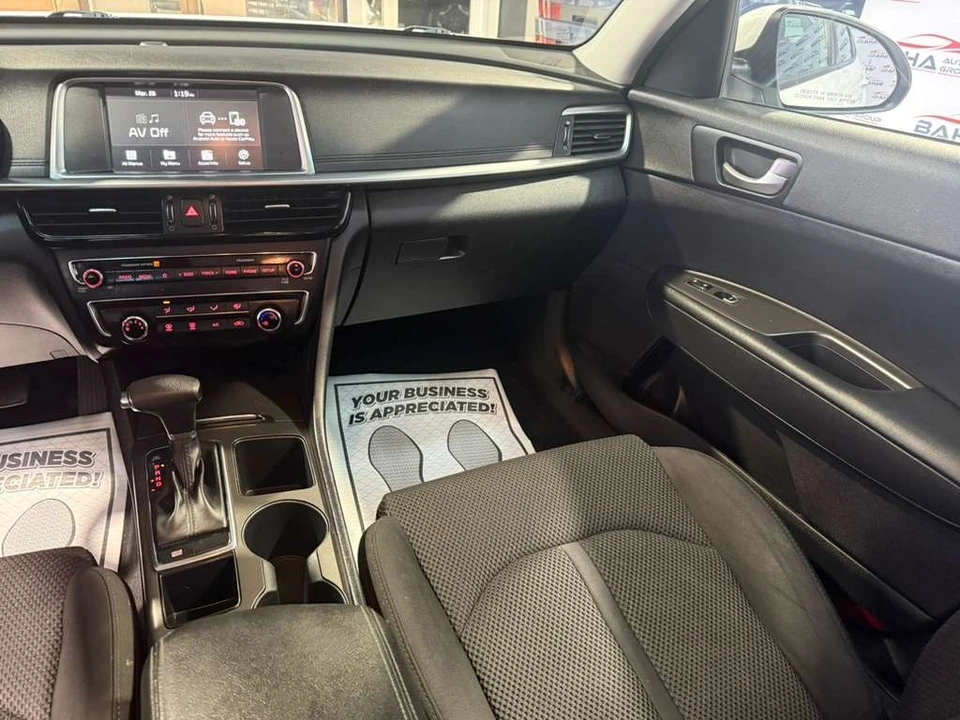 2020 Kia Optima/K5 - Image 26 of 31