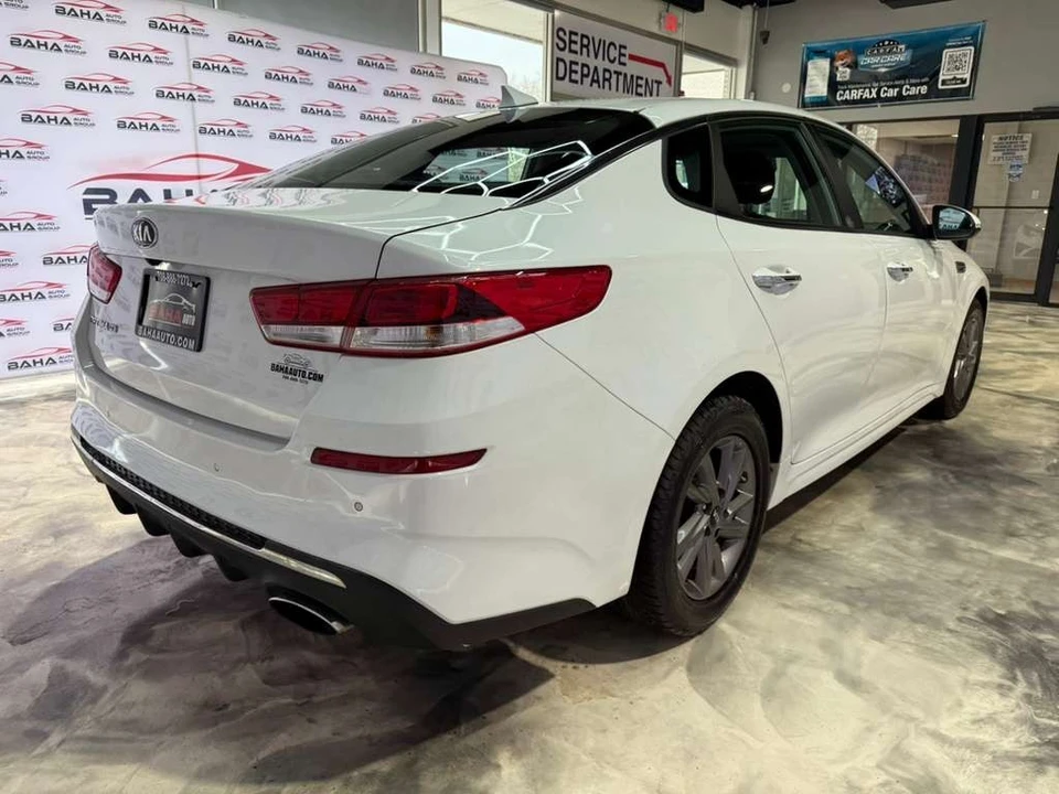 2020 Kia Optima/K5 - Image 6 of 31