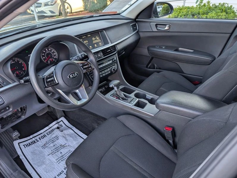 2020 Kia Optima/K5 - Image 8 of 12