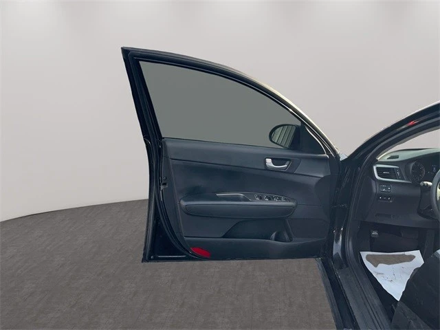 2020 Kia Optima/K5 - Image 11 of 12