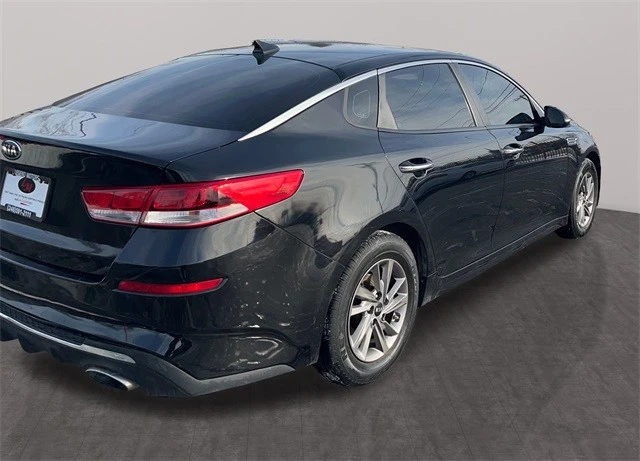 2020 Kia Optima/K5 - Image 8 of 12