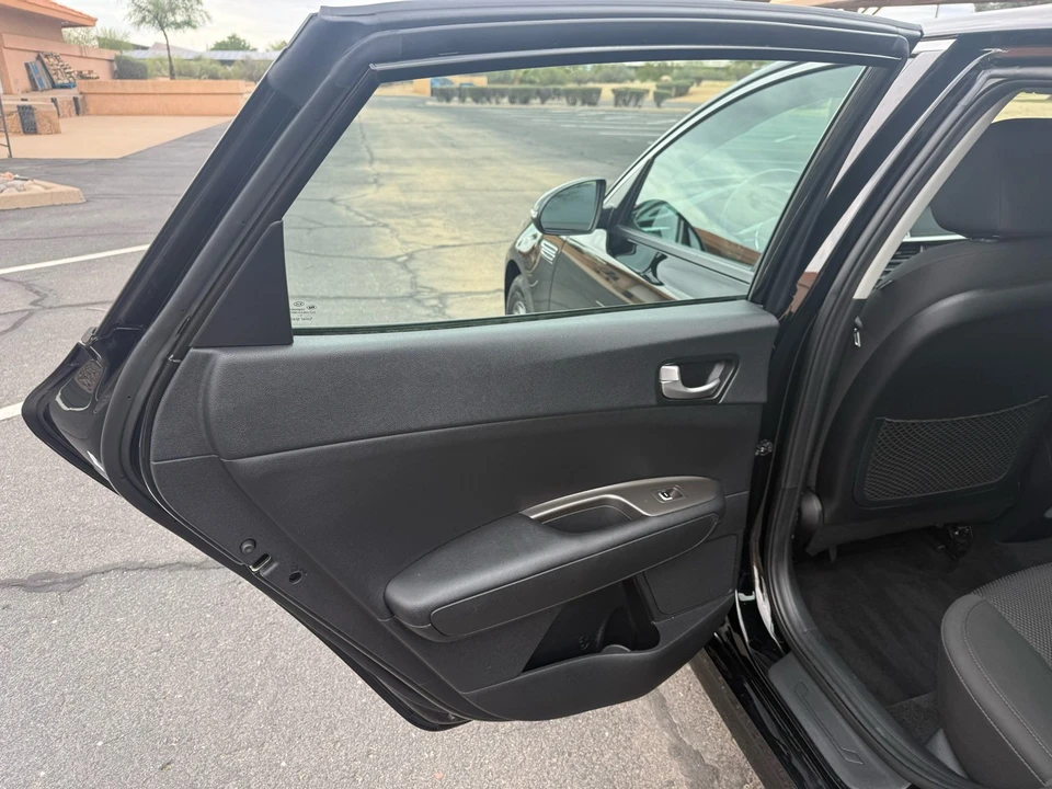 2020 Kia Optima/K5 - Image 14 of 21