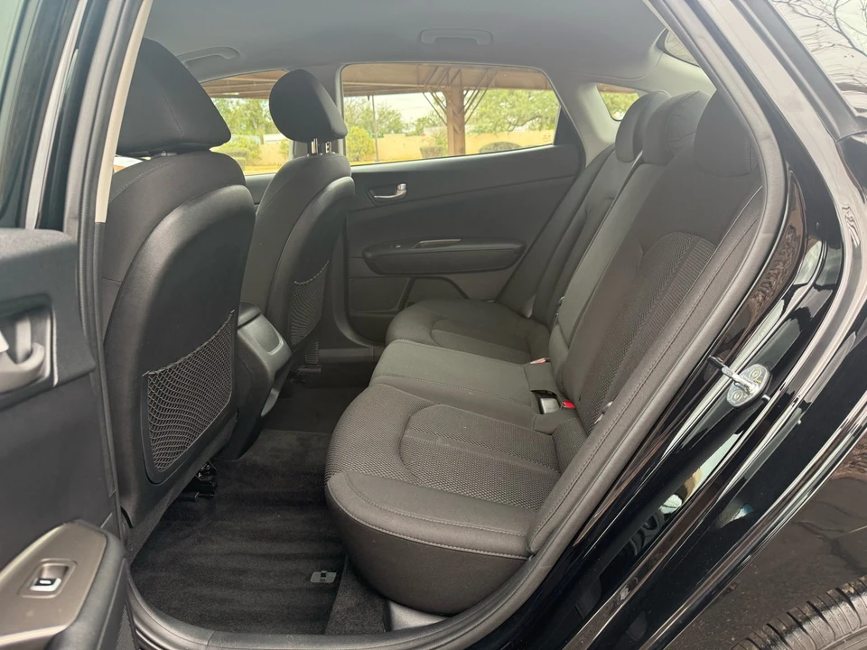 2020 Kia Optima/K5 - Image 12 of 21
