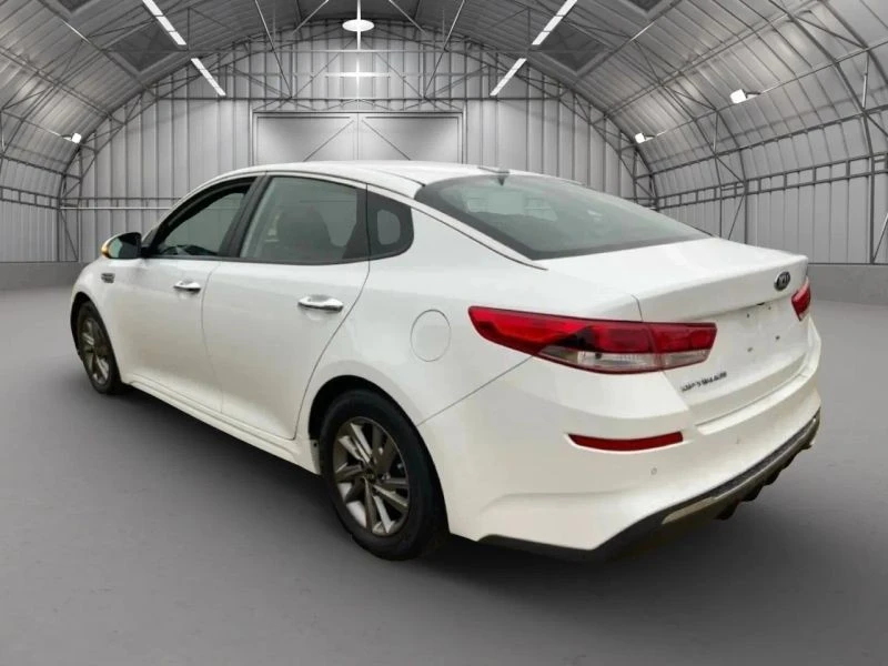 2020 Kia Optima/K5 - Image 7 of 10