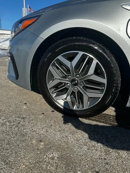 2020 Kia Optima/K5 - Image 16 of 21