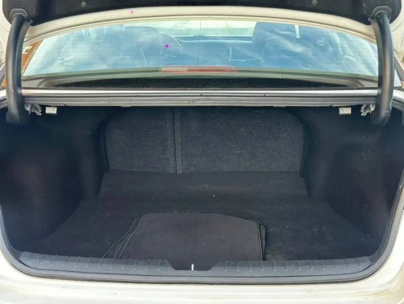 2020 Kia Optima/K5 - Image 10 of 12