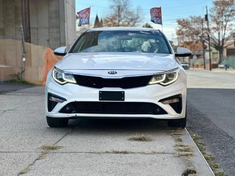 2020 Kia Optima/K5 - Image 2 of 12