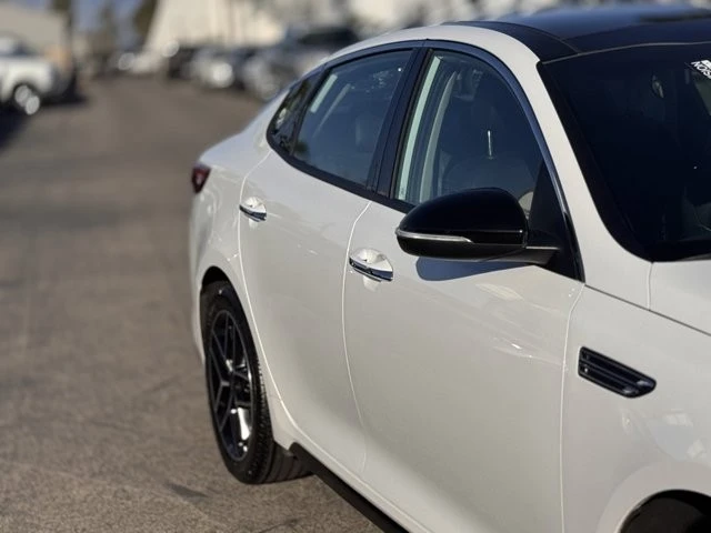 2020 Kia Optima/K5 - Image 5 of 12