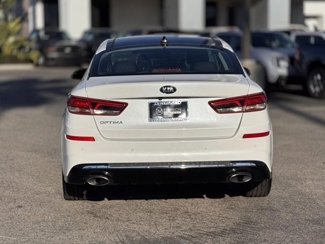 2020 Kia Optima/K5 - Image 10 of 12