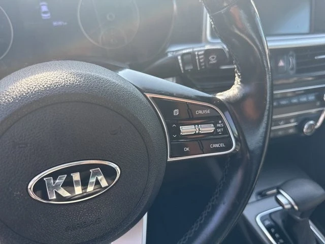 2020 Kia Optima/K5 - Image 10 of 12