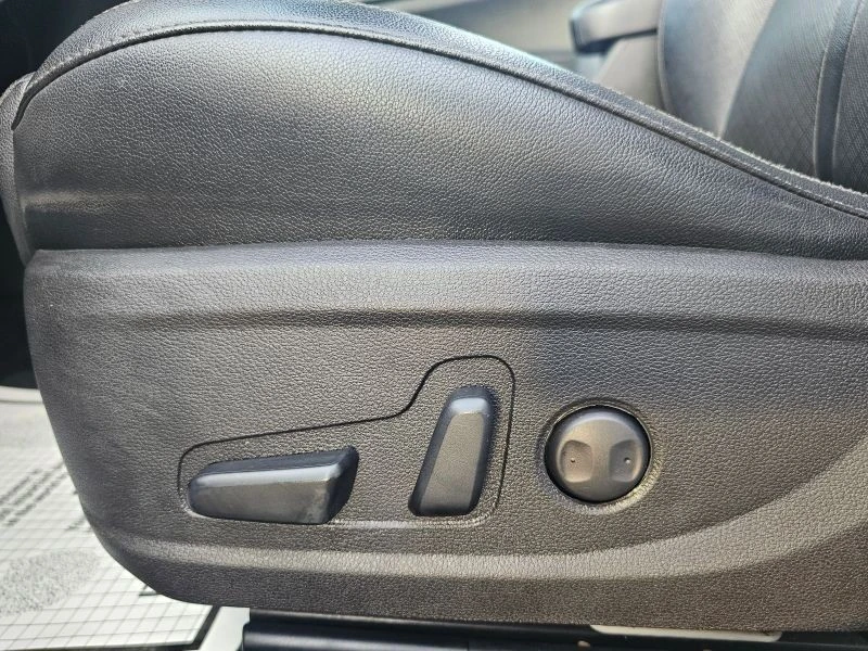 2020 Kia Optima/K5 - Image 8 of 12