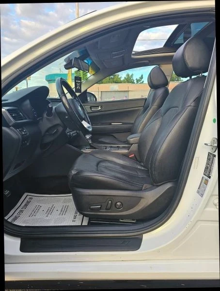 2020 Kia Optima/K5 - Image 6 of 12