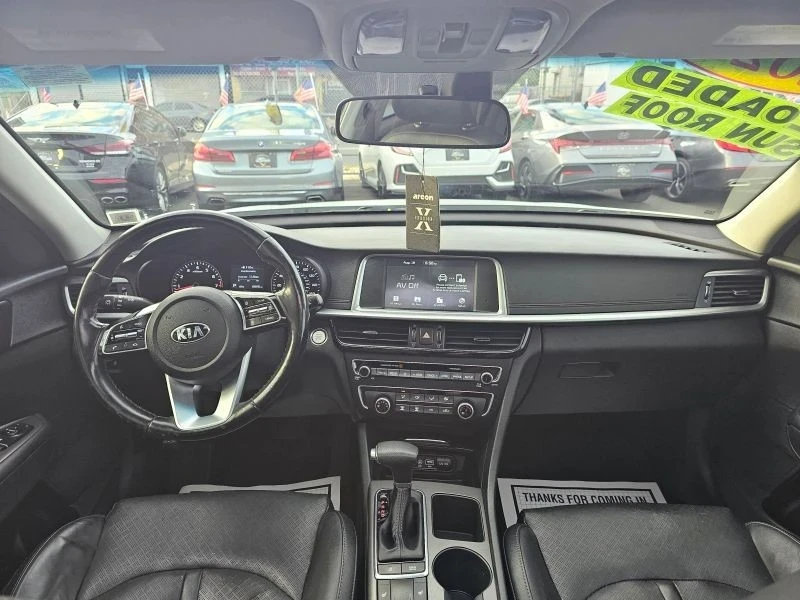 2020 Kia Optima/K5 - Image 10 of 12