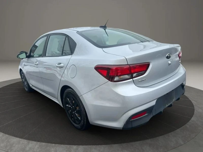 2020 Kia Rio - Image 7 of 12
