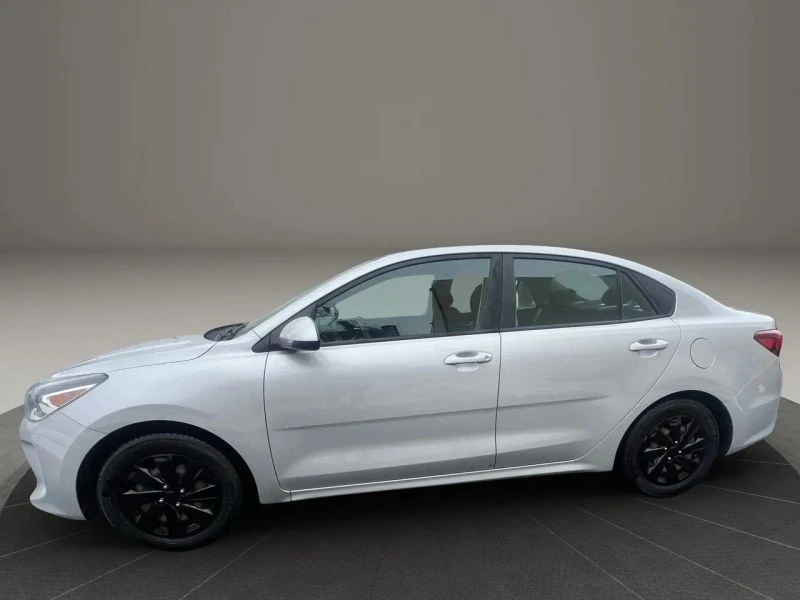 2020 Kia Rio - Image 8 of 12