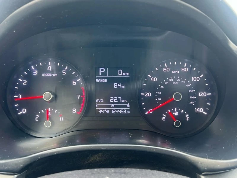 2020 Kia Rio - Image 11 of 12