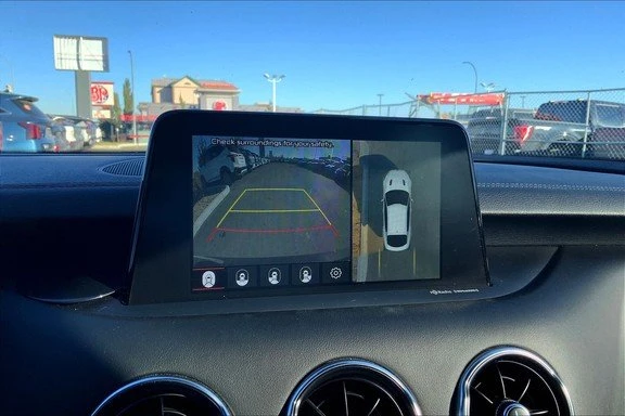 2020 Kia Stinger GT - Image 8 of 19