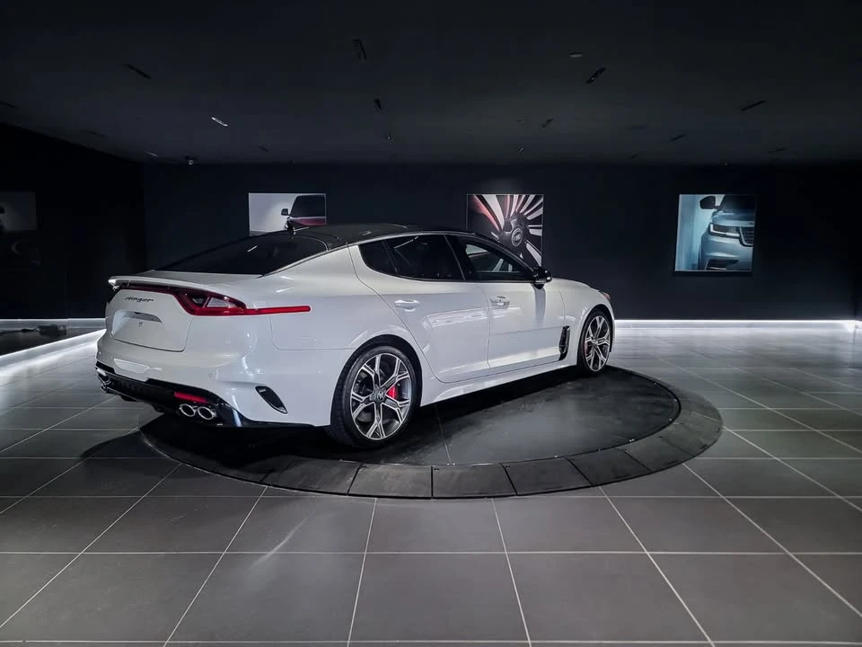 2020 Kia Stinger GT - Image 5 of 20