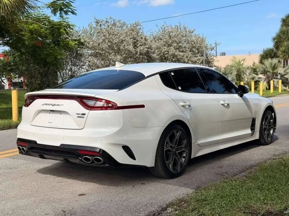 2020 Kia Stinger - Image 4 of 18