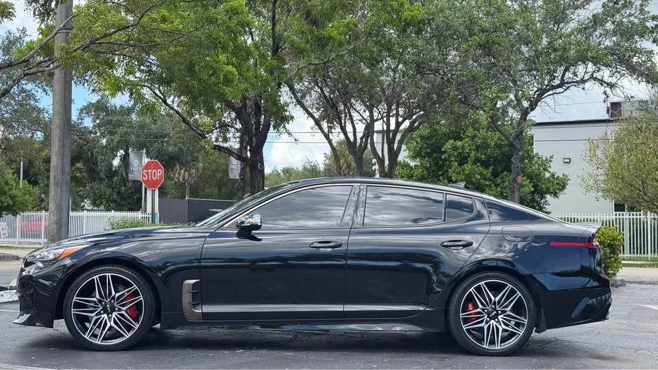 2020 Kia Stinger GT - Image 5 of 18