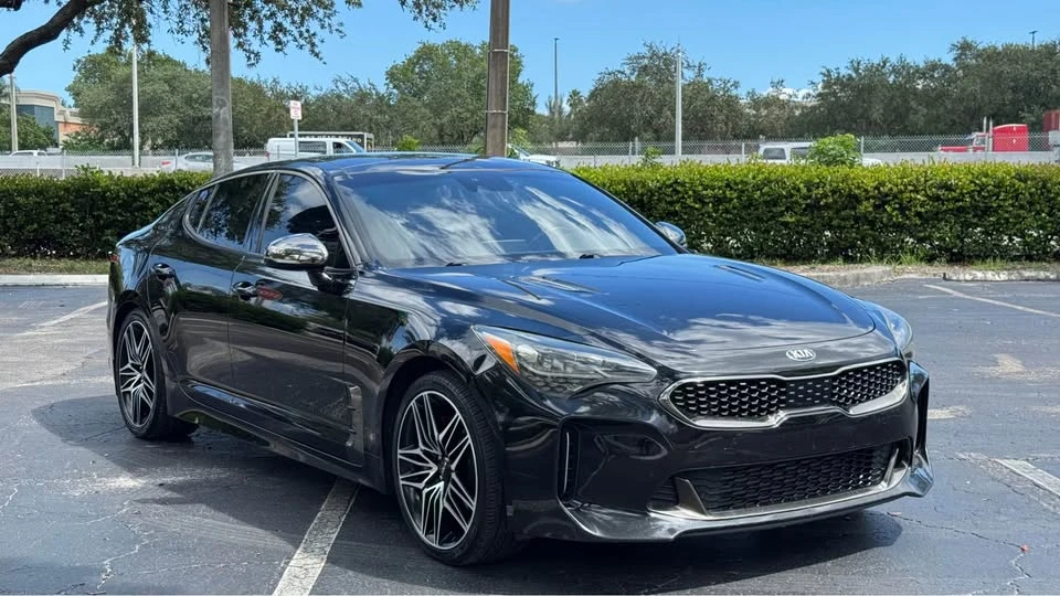 2020 Kia Stinger GT - Image 4 of 18