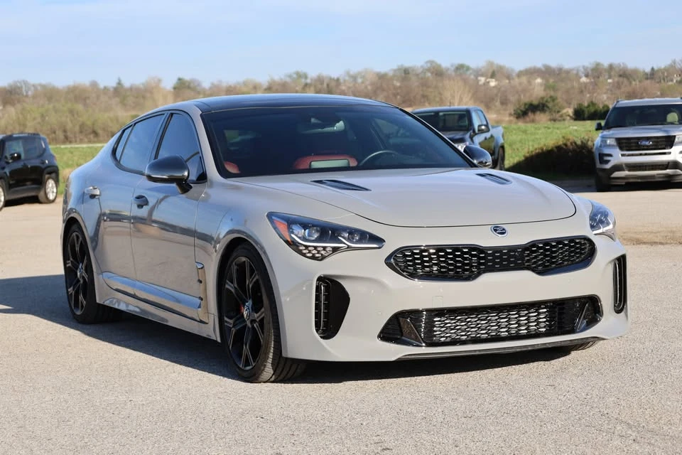 2020 Kia Stinger GT - Image 4 of 20