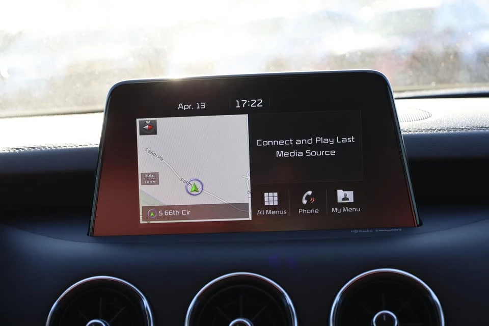 2020 Kia Stinger GT - Image 19 of 20