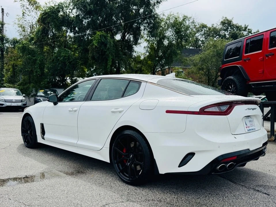 2020 Kia Stinger - Image 8 of 20