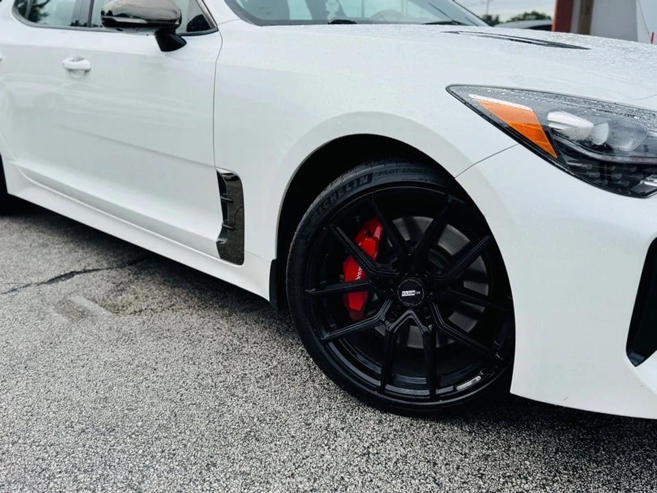 2020 Kia Stinger - Image 11 of 20