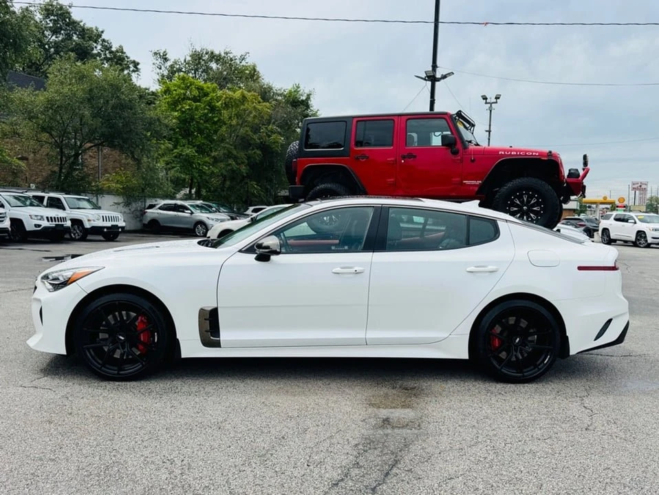 2020 Kia Stinger - Image 7 of 20