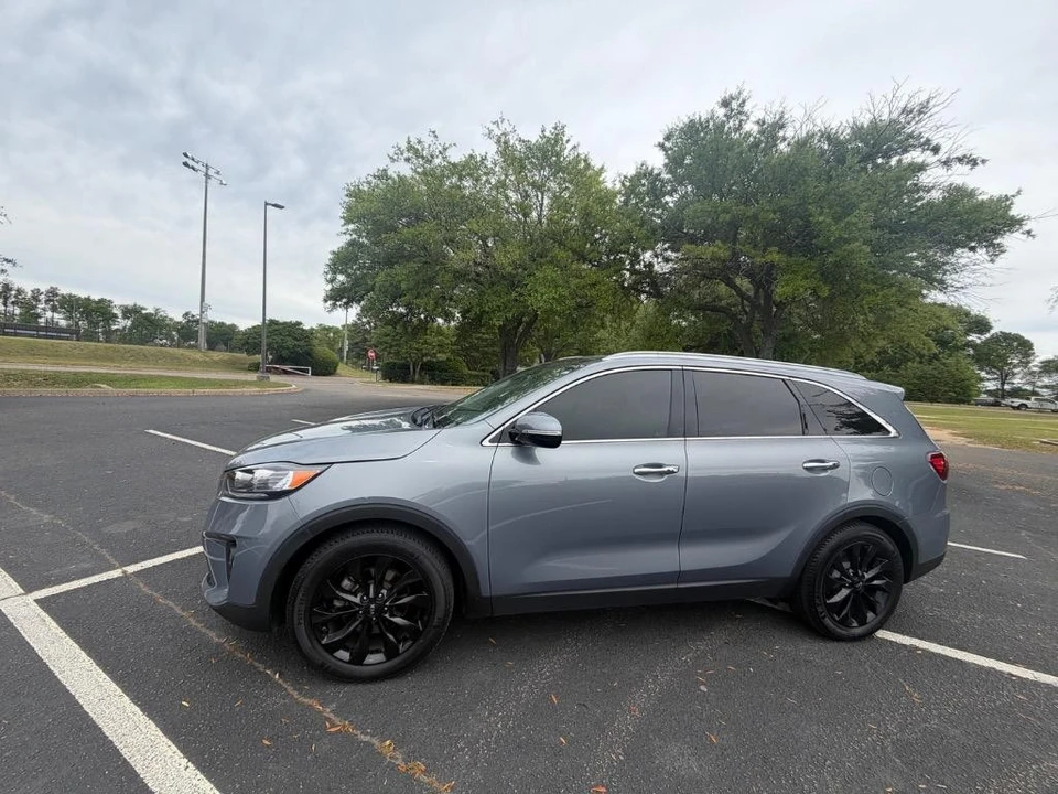 2020 Kia Sorento - Image 2 of 21
