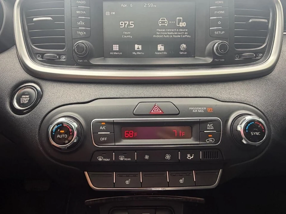 2020 Kia Sorento - Image 14 of 21
