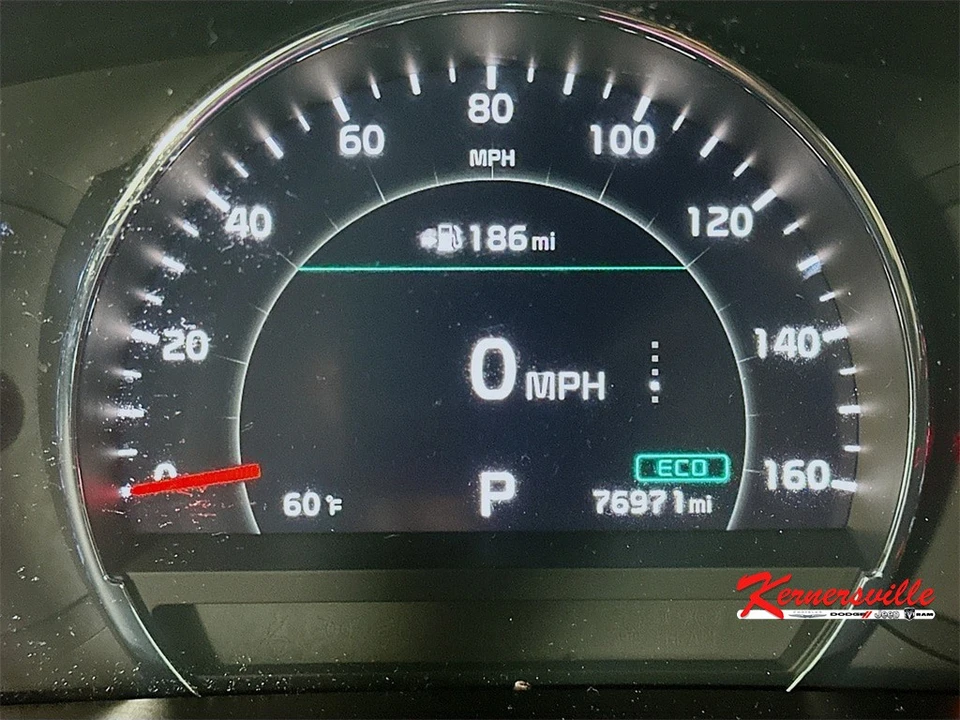 2020 Kia Sorento - Image 15 of 21