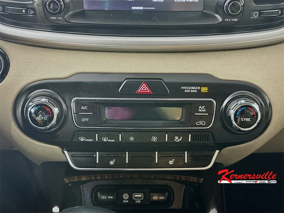 2020 Kia Sorento - Image 18 of 21
