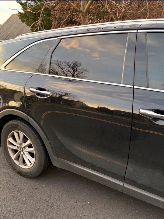 2020 Kia Sorento - Image 5 of 11