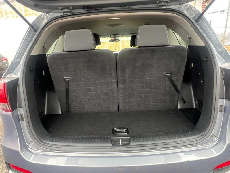 2020 Kia Sorento - Image 10 of 12
