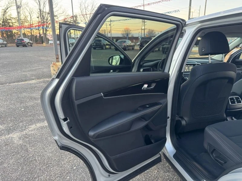 2020 Kia Sorento - Image 12 of 12