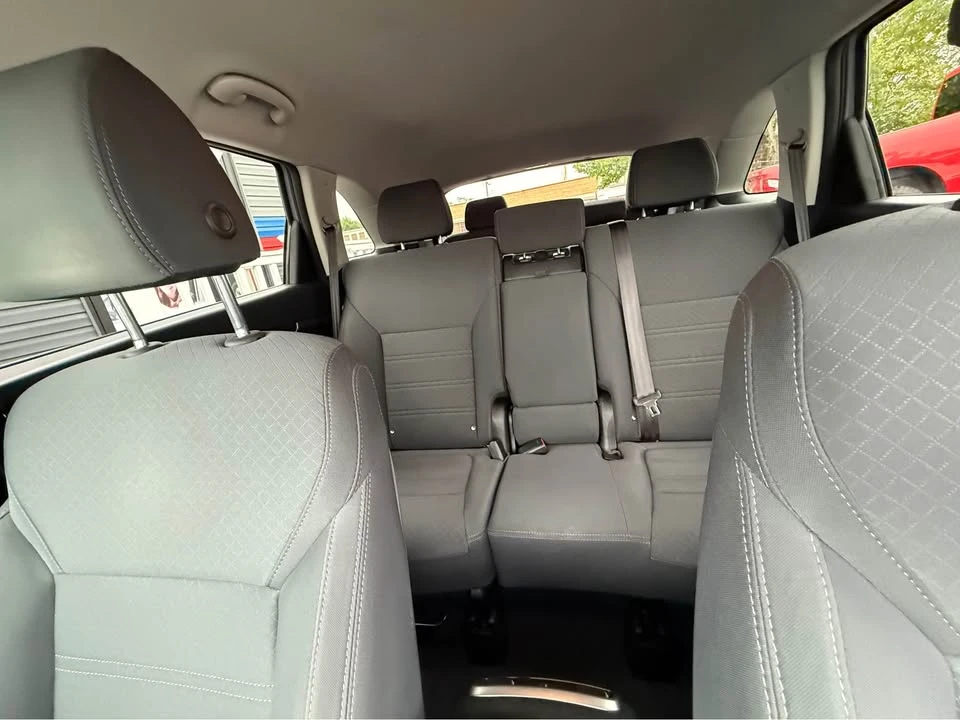 2020 Kia Sorento - Image 6 of 11