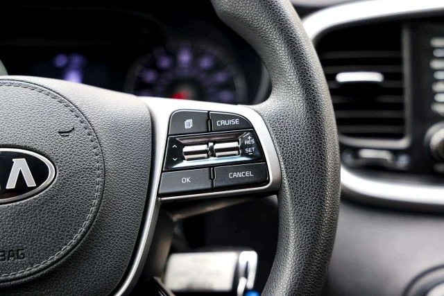 2020 Kia Sorento - Image 19 of 21